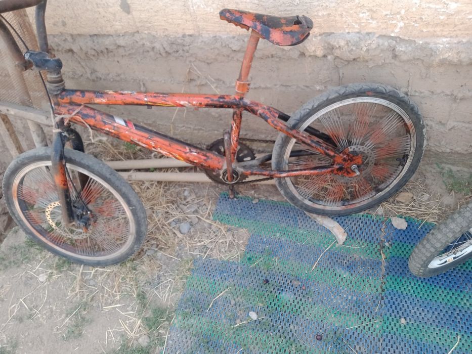 Велосипеды подростковый, 15 лет и 10 лет