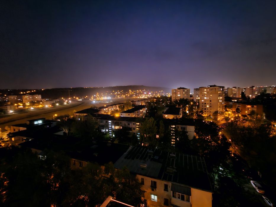 PROPRIETAR! Apartament 2 cam, decomandat, Alexandru cel Bun, langa Biserica Sf. Nectarie (pod Alexandru)