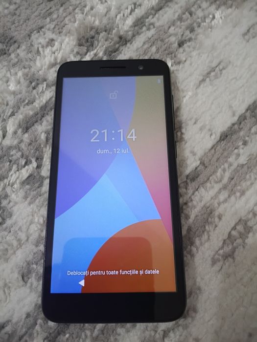 Telefon Alcatel Nou