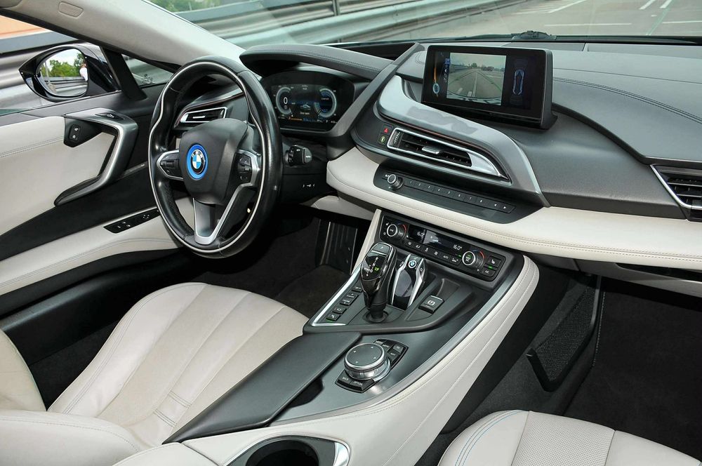 BMW i8 2015 — imagine 5