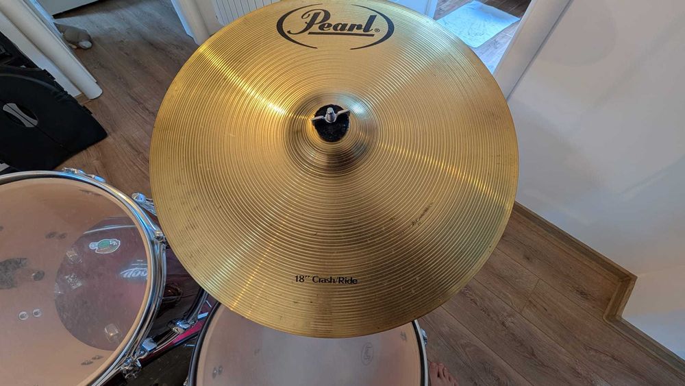 Tobe Pearl Red Wine, accesorii