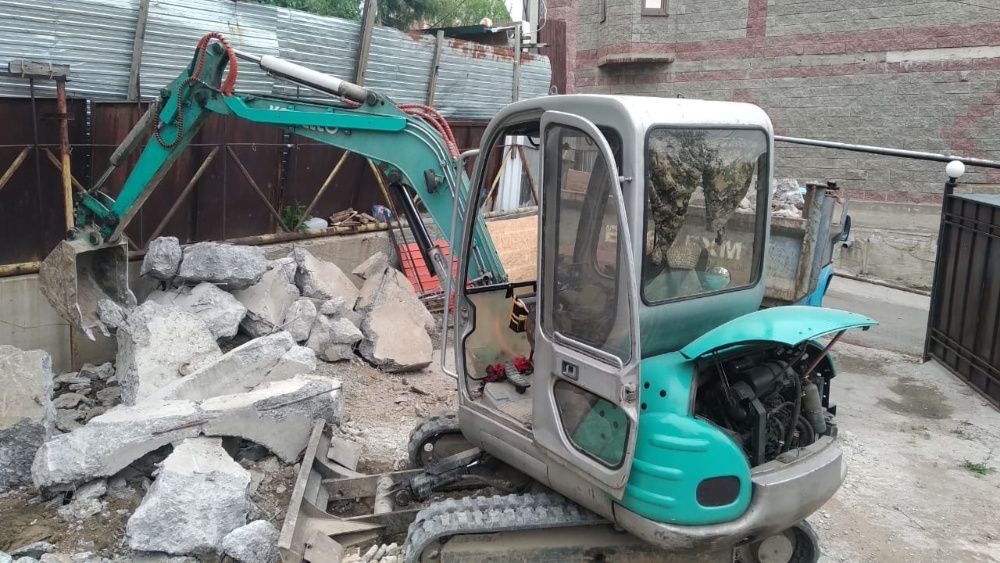 Услуги гидромолота. Мини-экскаватор. Буроям