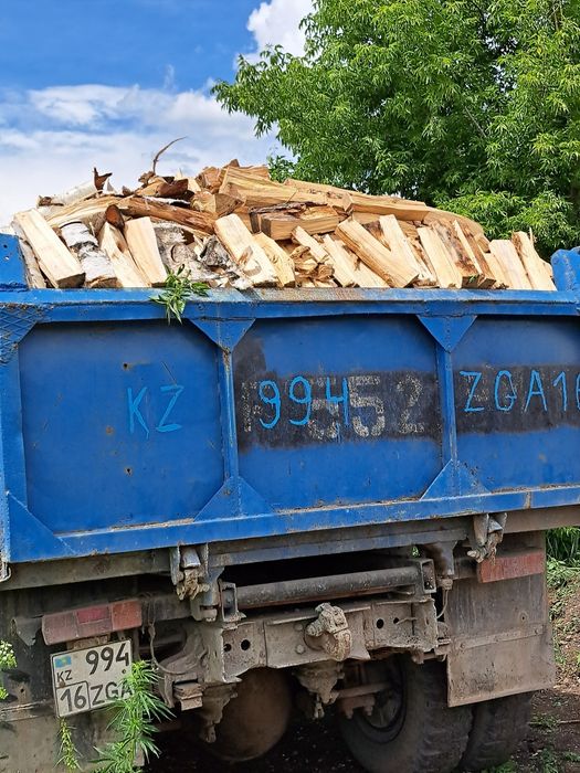 Продам дрова колотые,