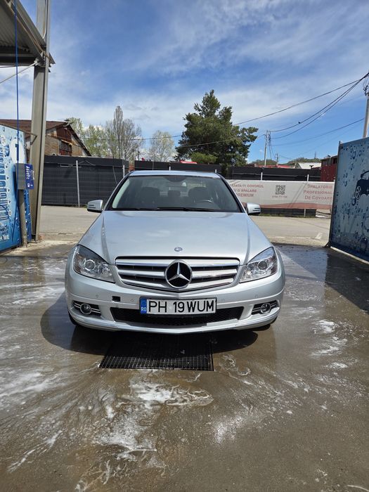Mercedes w204 din 2009