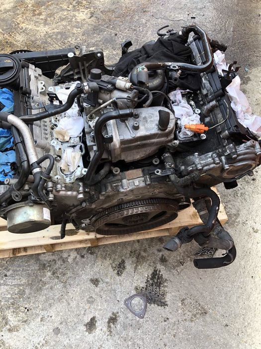 Двигател мотор AUDI А6 A5 A4 Q5 3.0tdi 239k Ccw Ccwa Cdy Cas Cgk Capa