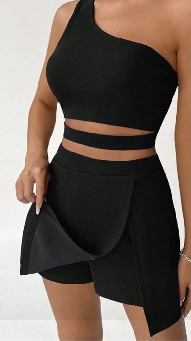 Нов сет топ и пола-панталон