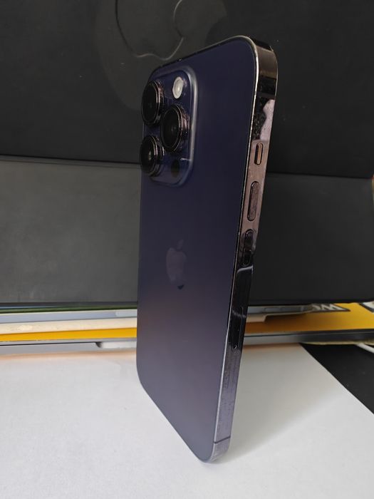 Продава iPhone 14 pro /256 GB