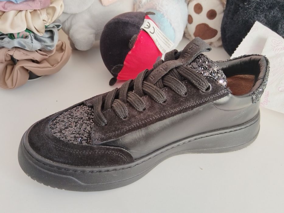 BIANKI обувки-нови