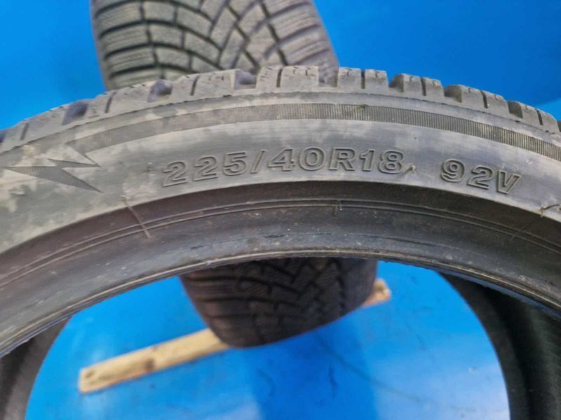 2 Bridgestone R18 225/40
зимни гуми DOT0223