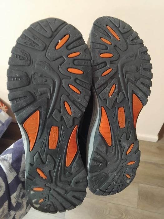 Кроссовки USA, Columbia