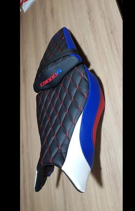 Tapiterii moto profesional