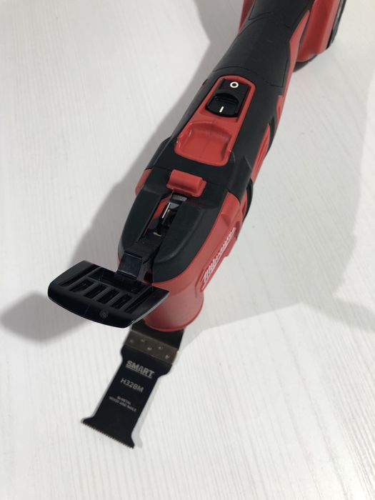 Multifuncțională Milwaukee M18 BMT