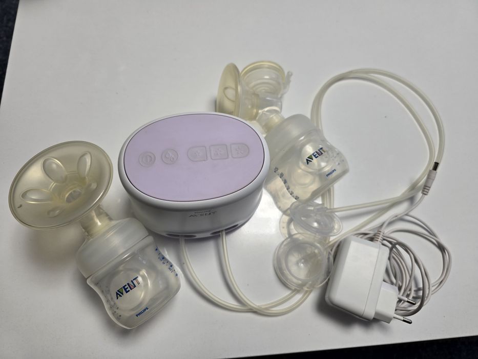 Avent двойна помпа за кърма
