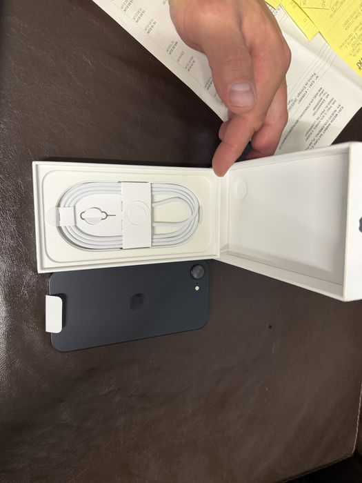 İphone 17e 256gb нов