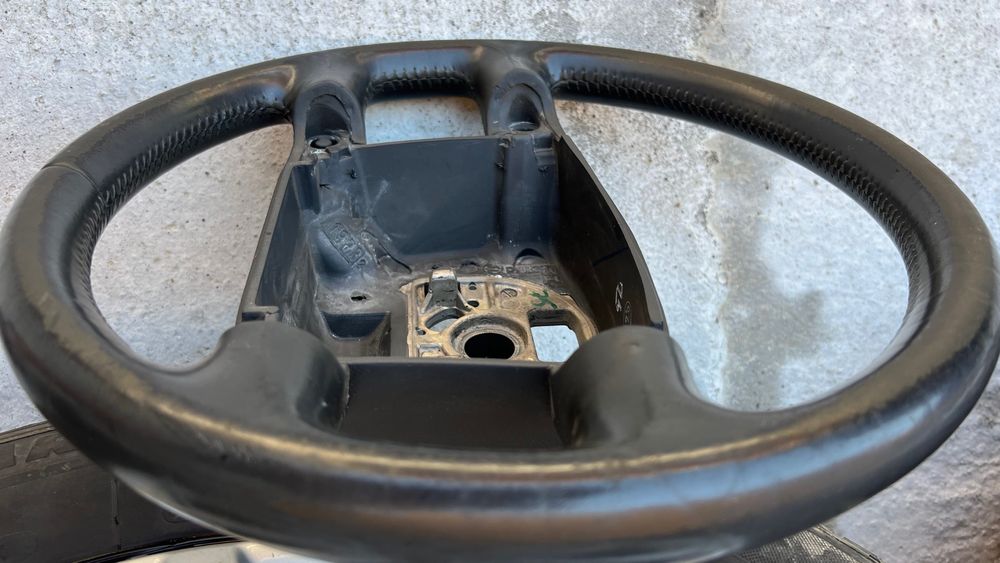 Волан и динамо за vw touareg 4.2 бензин