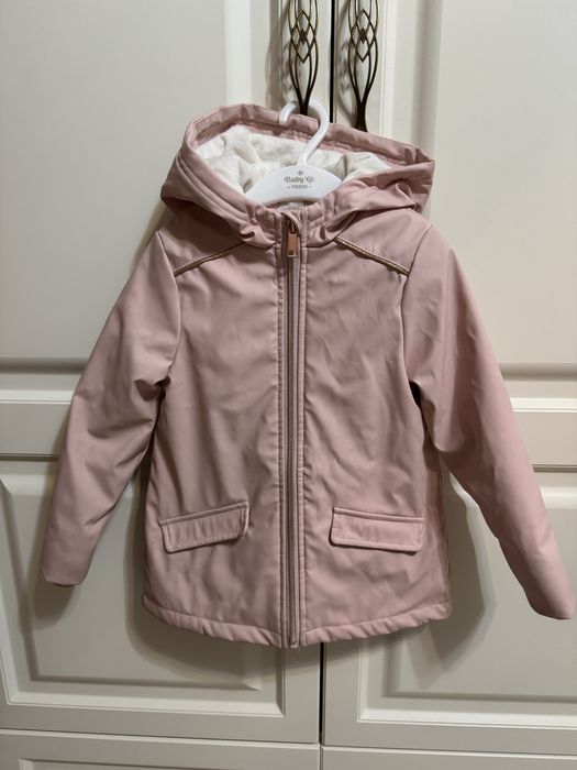 Продам детскую куртку