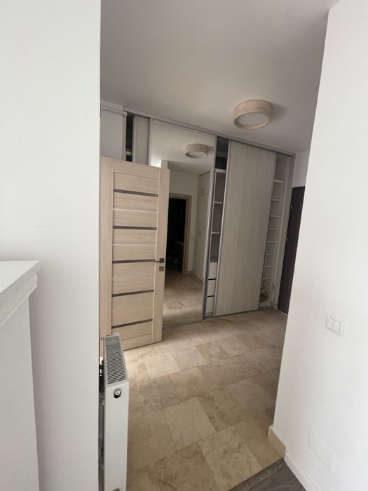 Inchiriez apartament 1 camera park lake iulius mall