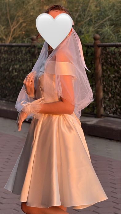 Продам мини свадебное платье