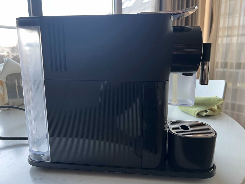 Nespresso Latissima One