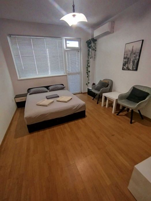 Продава се Едностаен апартамент в Пловдив, Център - 26 кв.м за 3039 €/кв.м - Снимка #1