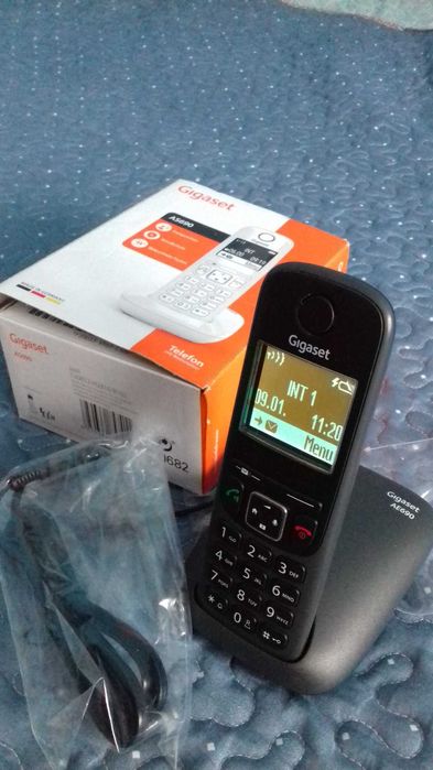 Set telefon fix la cutie