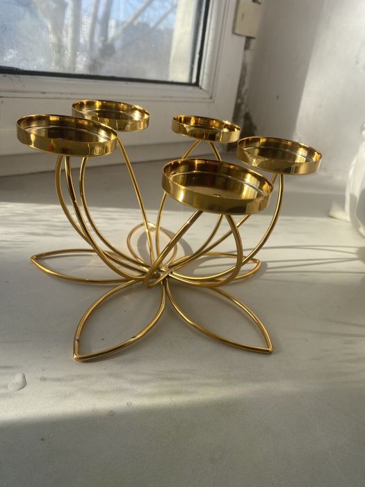 Подсвечники