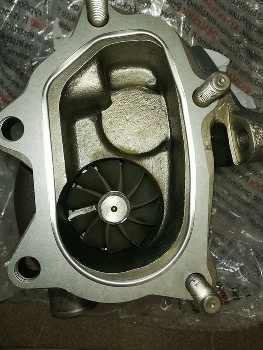 Subaru Sti турбо