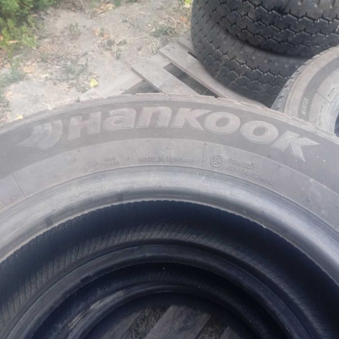 Продавам гуми за бусове 16" нов дот