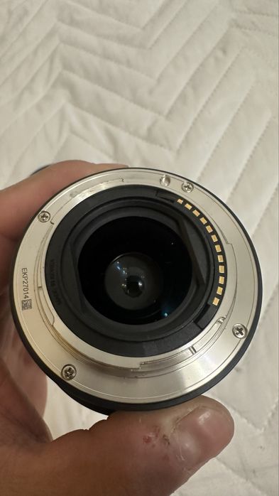 Samyang 45mm за Сони