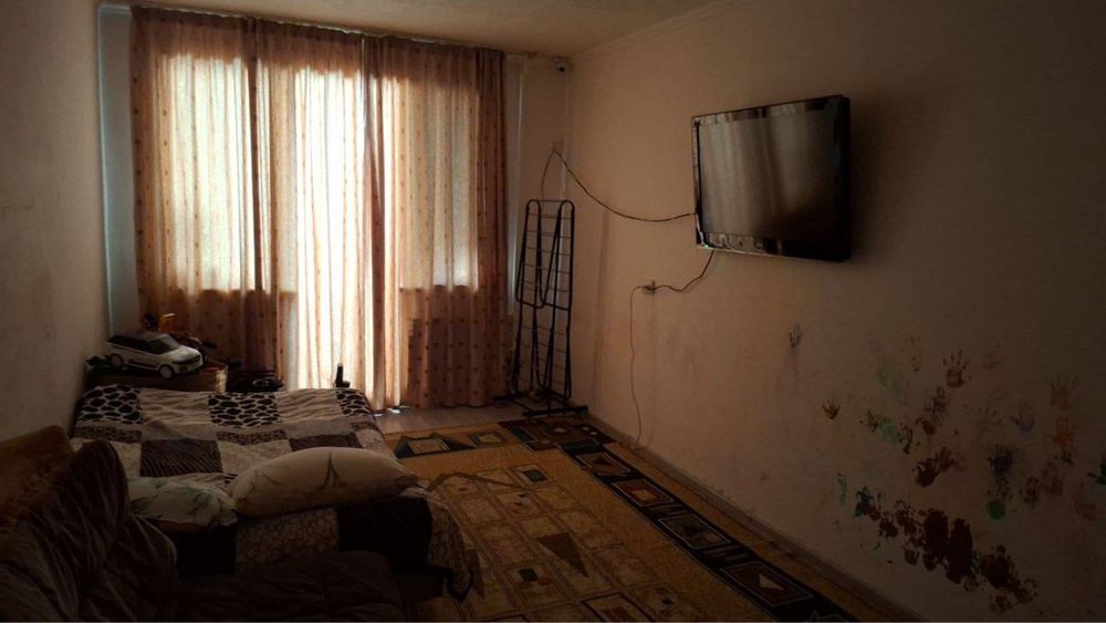 Сдаётся в чирчике 2ух комнатная