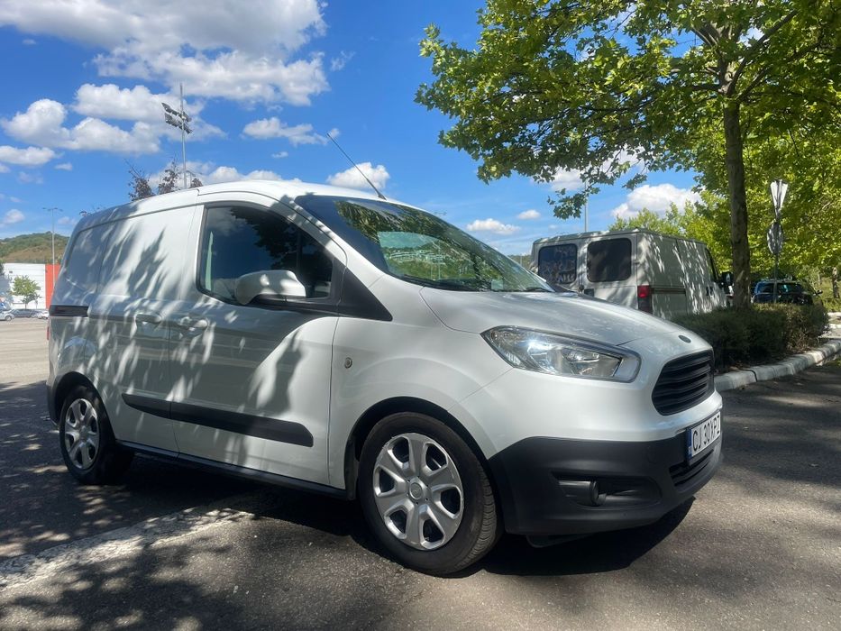 Ford Transit Courier