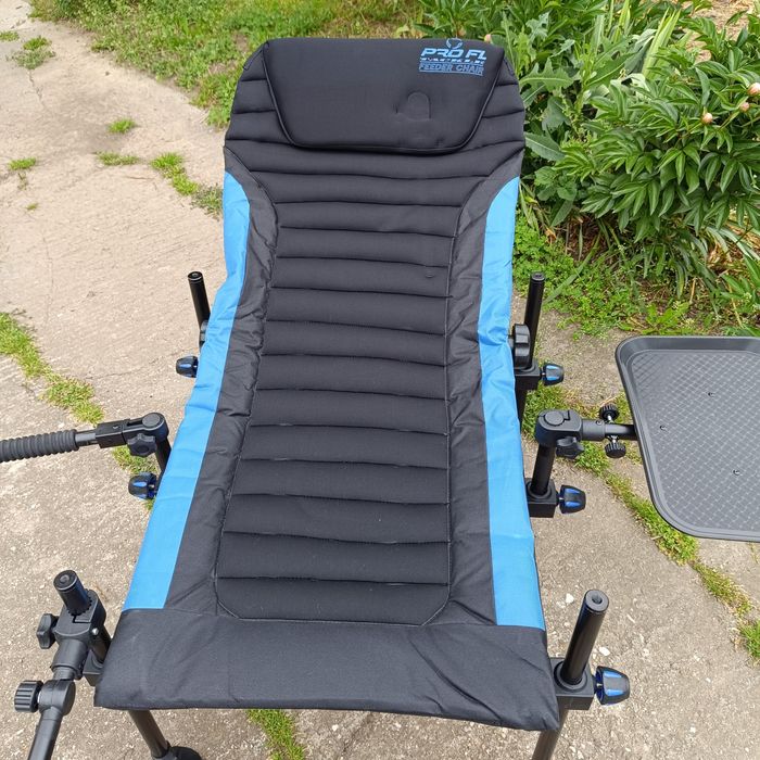 Pat - Scaun de Feeder Mare   cu Accesorii