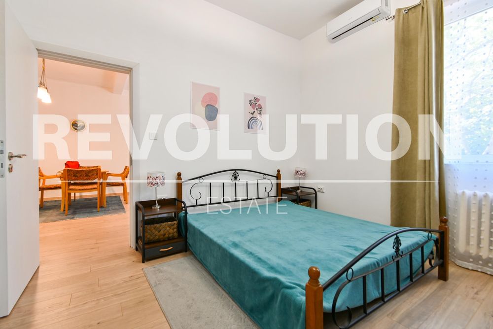 Дава се под наем Двустаен апартамент в София, Център - 60 кв.м за 800 € - Снимка #9