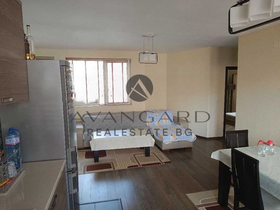 Продава се Тристаен апартамент в Пловдив, Кършияка - 101 кв.м за 2862 €/кв.м - Снимка #2