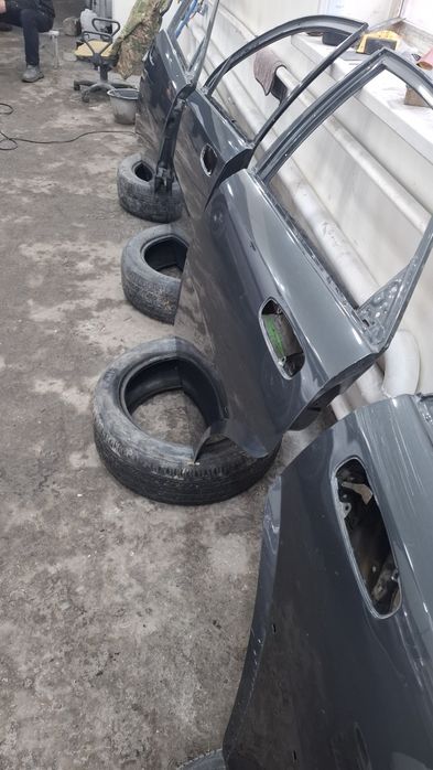 Jentra radnoy eshiklar