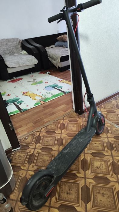 Xiaomi Mi Electric Scooter Pro (M365 Pro)