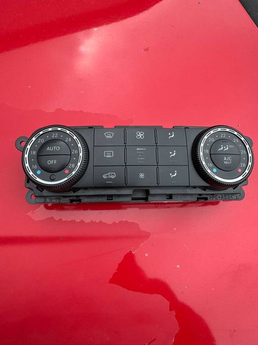 Управление на климатроник за Mercedes ML W164