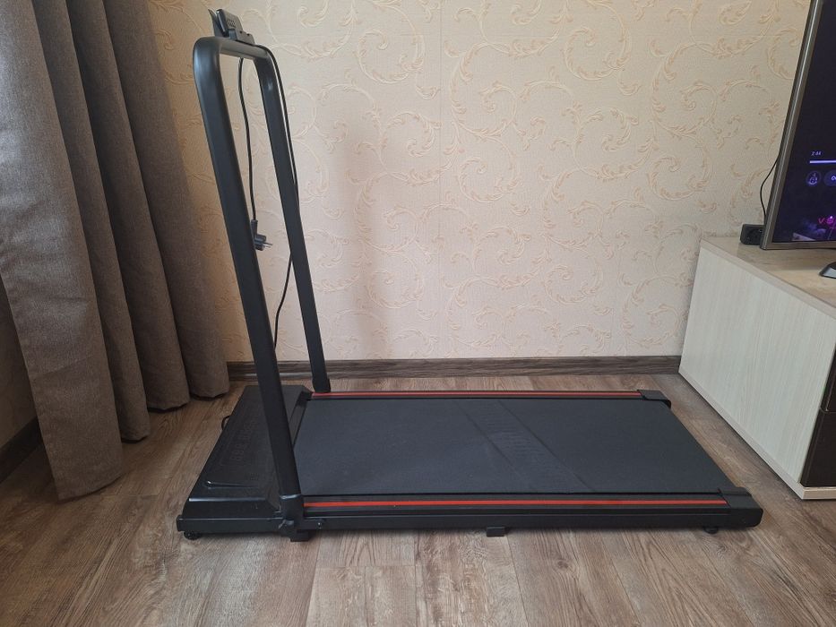 Продам беговую дорожку