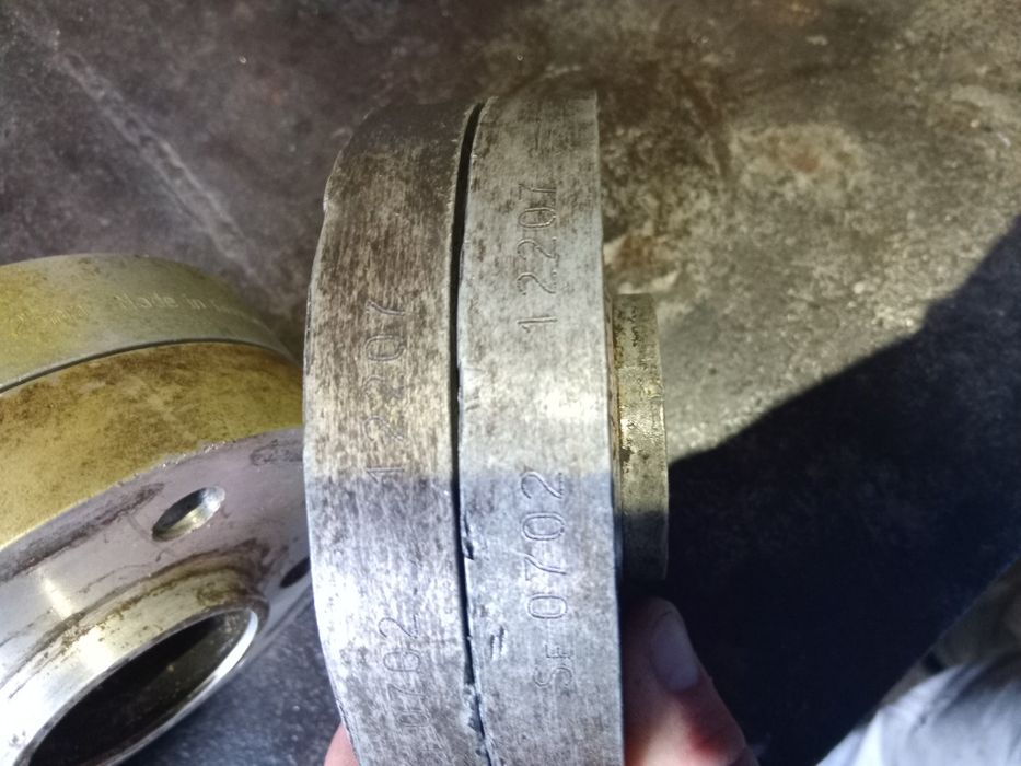 Distantieri universali