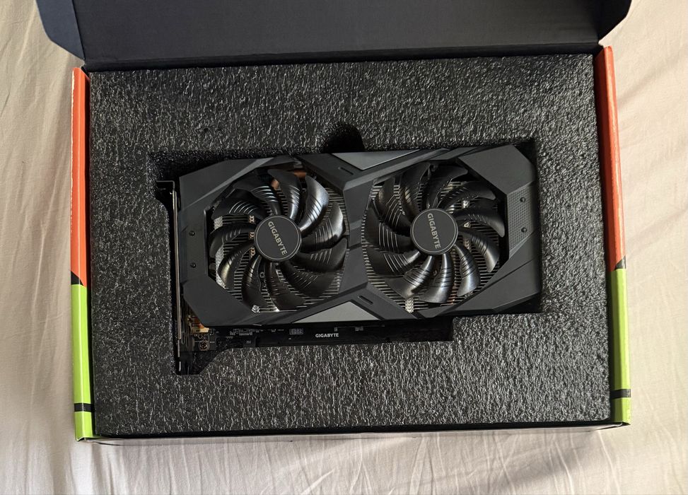 Gigabyte GTX 1660  super OC 6gb
