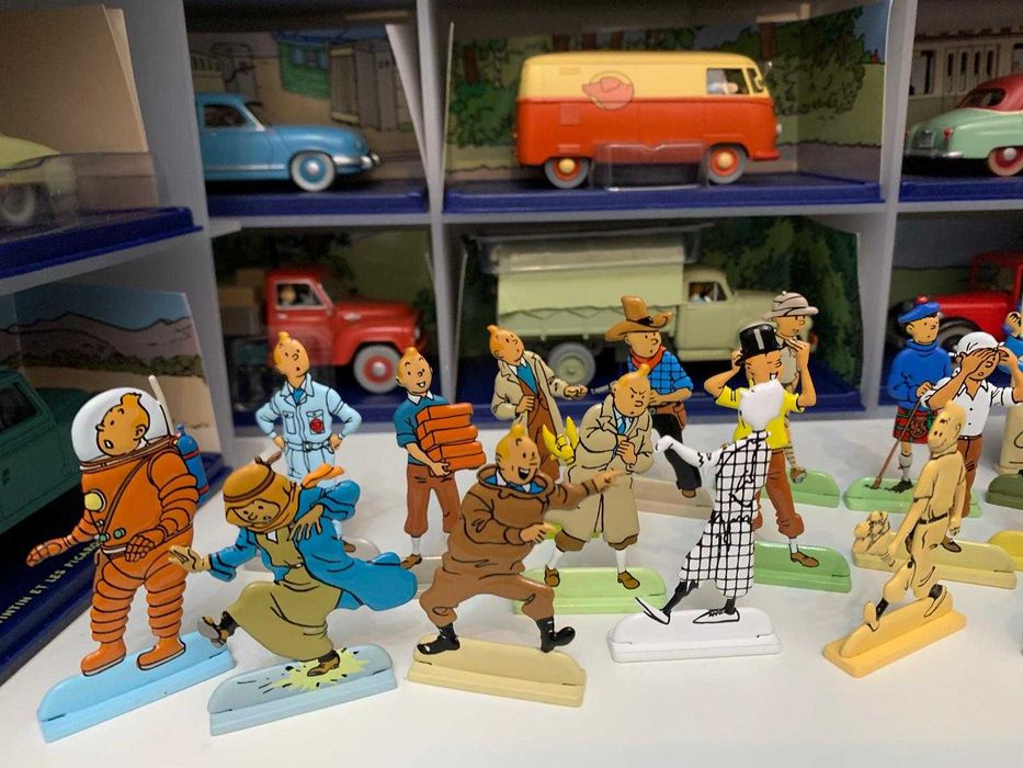 31 Figurine colectie  tintin din plumb .