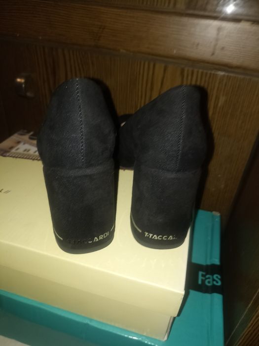 Продам новые туфли