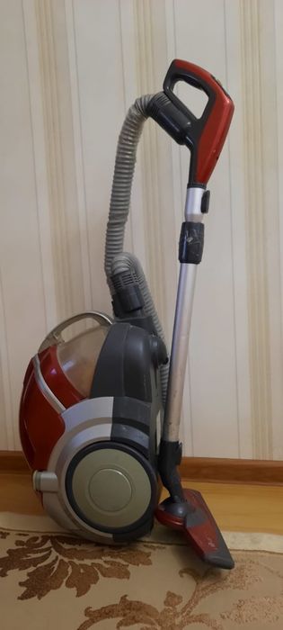Пылесос lg красный