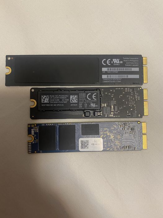Vand ssd 128 ,256 giga 1 terra macbook