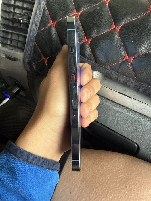 Iphone 13 про прадается срочноо