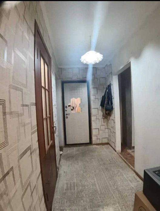 Продается 1 ком квартира в 4 мкр