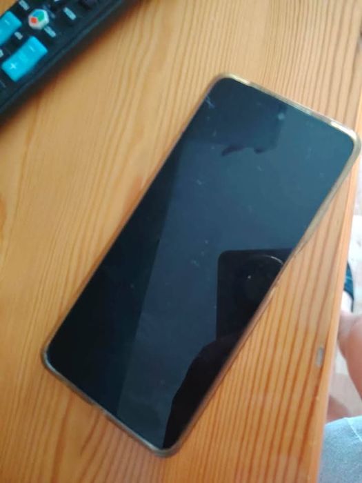 Realme 12X 5G 6gb ram