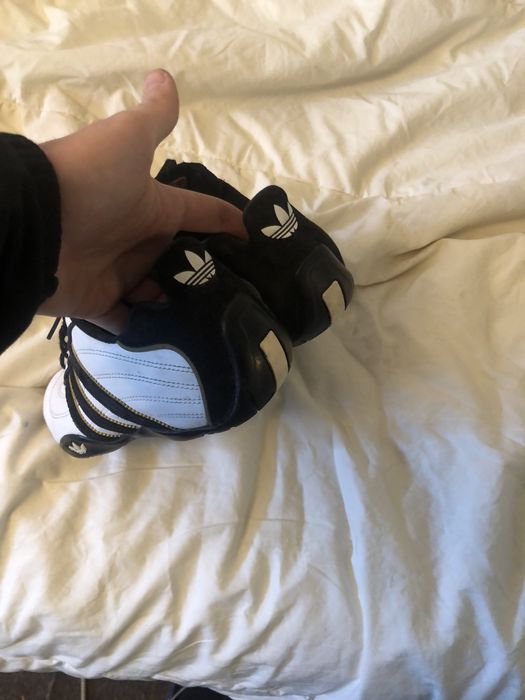 Adidas нови запазени Обувки