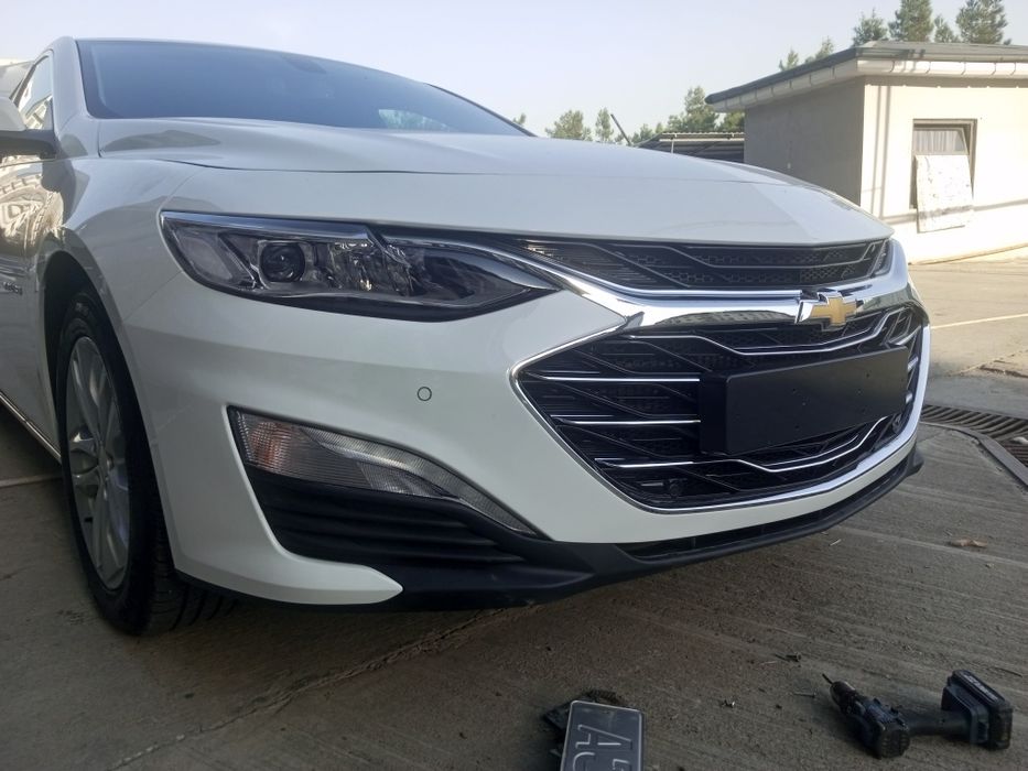 malibu bamper ustanovka