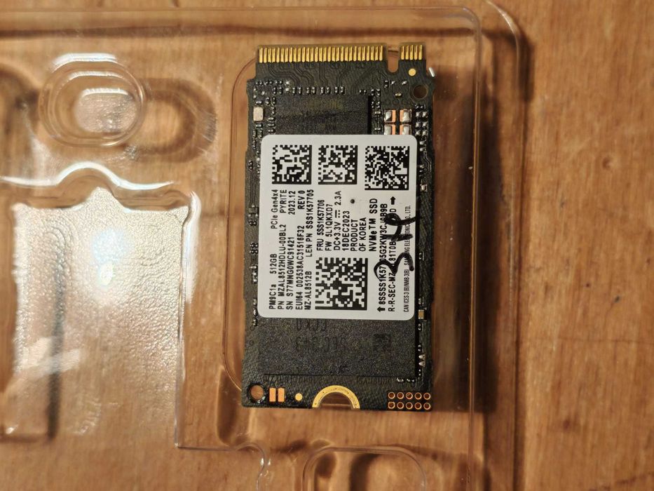 M.2 SAMSUNG 500GB, SSD  NVME 100 % Viata, aproape nou, pana 2Tb scris